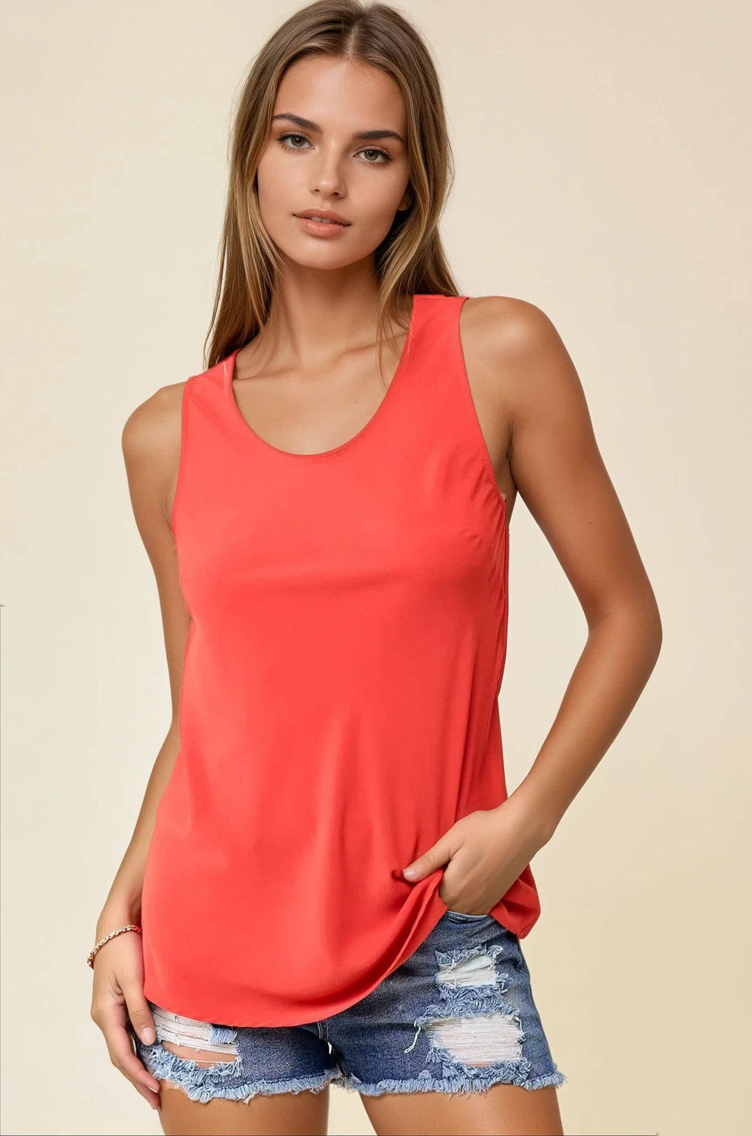 SLVLESS SCOOP NECK BIAS WOVEN TOP - 43024T