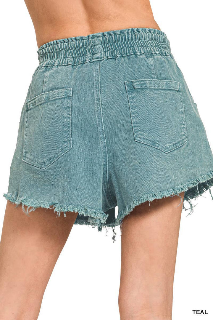 Washed Fray Hem Denim Short Pants